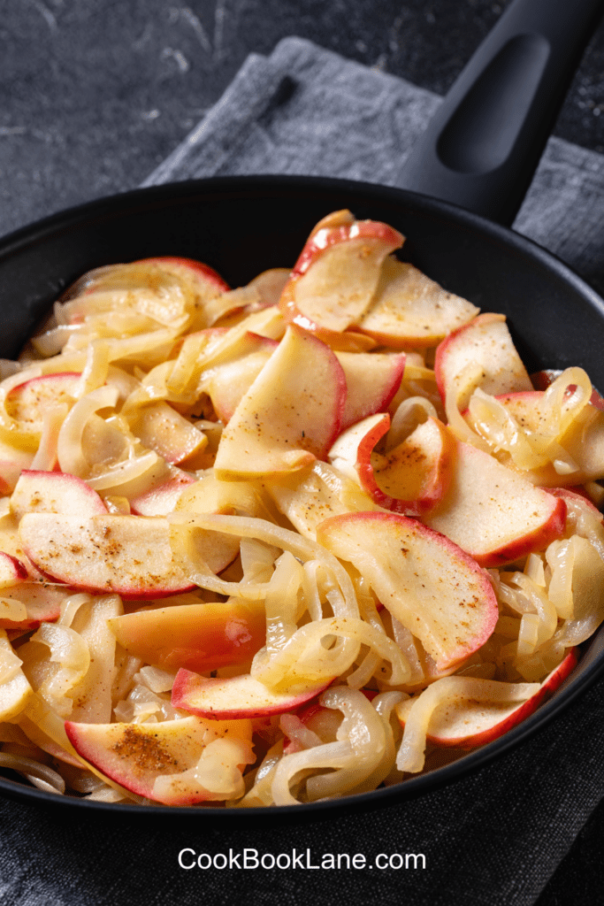 Slow Cooker Pork Chops with Apples Recipe